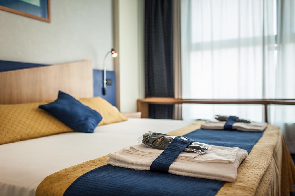 Hotel Mastai سينِغاليا المظهر الخارجي الصورة